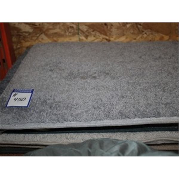 ASSORTED CARPET MATS