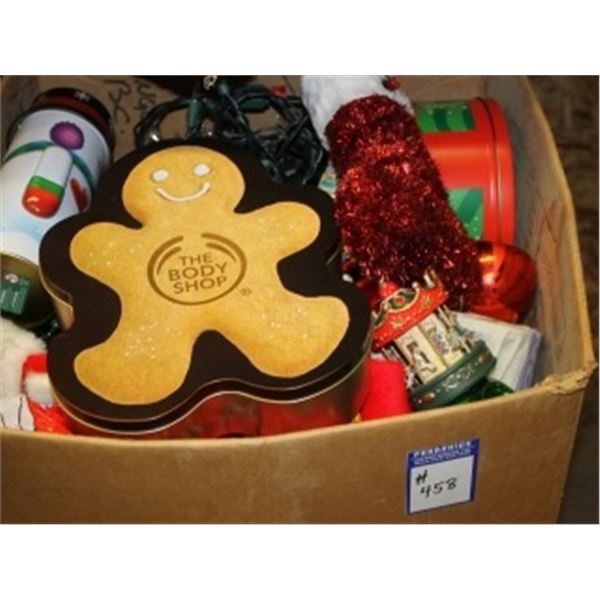 BOX OF ASSORTED CHRISTMAS DECORATIONS