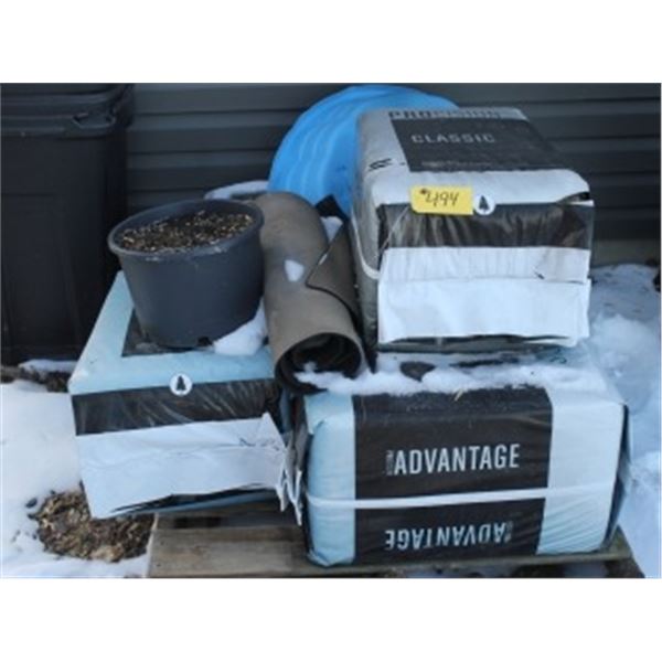 4 PACKAGES OF PROCISION POTTING SOIL