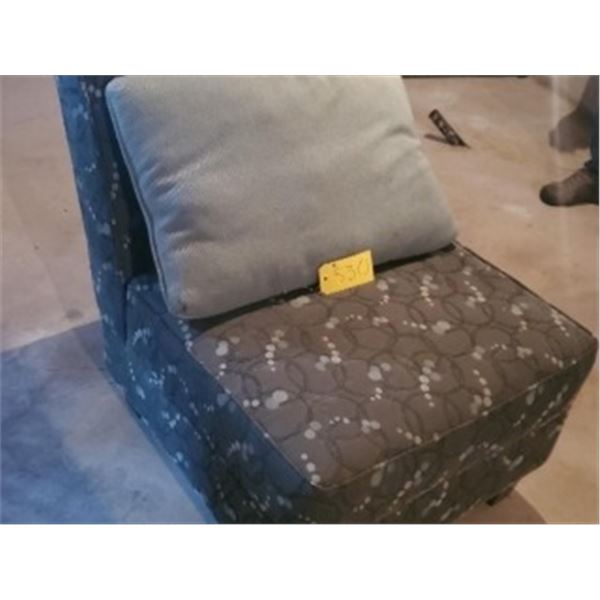 GREY FABRIC CORNER CHAIR