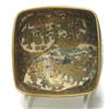 Image 2 : Three Japanese porcelain pieces including