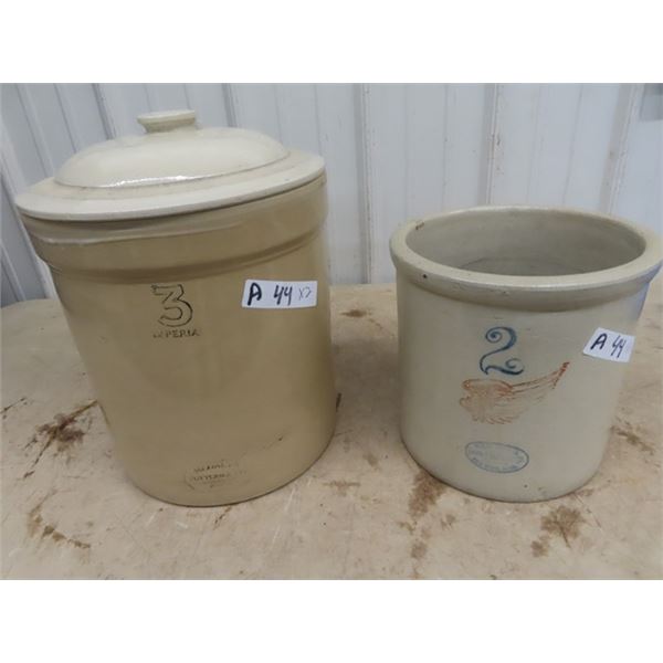 2 Crocks 1) 2 Gal Redwing 1) 3 Gal Medalta w Lid