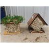 Image 3 : 2 - Quality Detailed Bird Houses- Hand Crafted with Opening Doors for Cleaning - Makes A Beautiful G