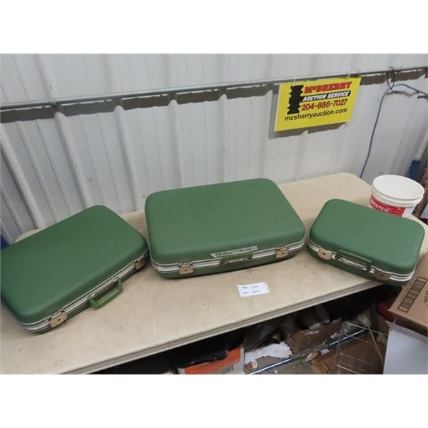 Vintage 3 Pc Luggage Set