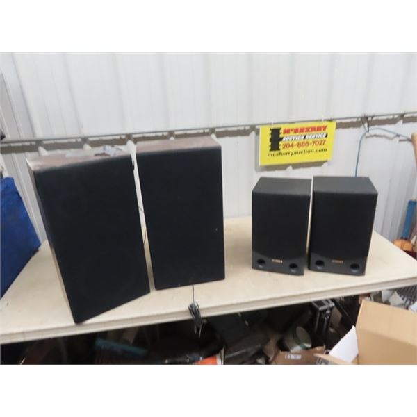 (K) 2 Sets of Speakers- Set of Fisher & Set Of Magnosonic