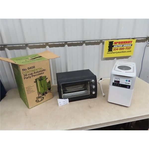 3 Small K Appliances -1) New Old Stock 36 Cup Coffee Urn in 1970's Green 1) B & D Breadmaker 1) B & 