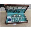 Image 2 : (K) Communityu Silverware Set w Case