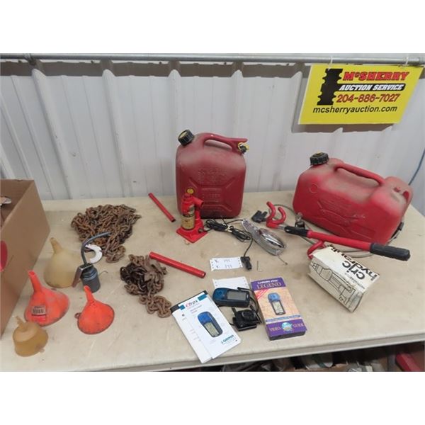Gas Cans, Chains, Hooks, Garmin Legend GPS, Hyd Jack Plus More!