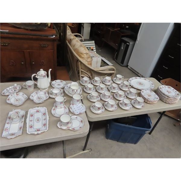 (K) 72 Pieces, Royal Albert Petite Point Place Setting w Many Extra, Teapot C & S , S & P , Trays Pl