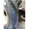 Image 3 : 2 Implement Tires & Rims ST205////75 R 15