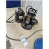 Image 3 : 2 Submergible Water Pumps, 3 Heated Dog Dishes