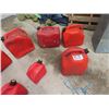Image 2 : 8 Gas Cans