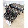 Image 2 : Underwood Manual Typewriter