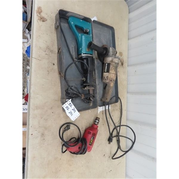 Makita Recip Saw w Case, De Walt Angle Grinder & Pwer Max Drill