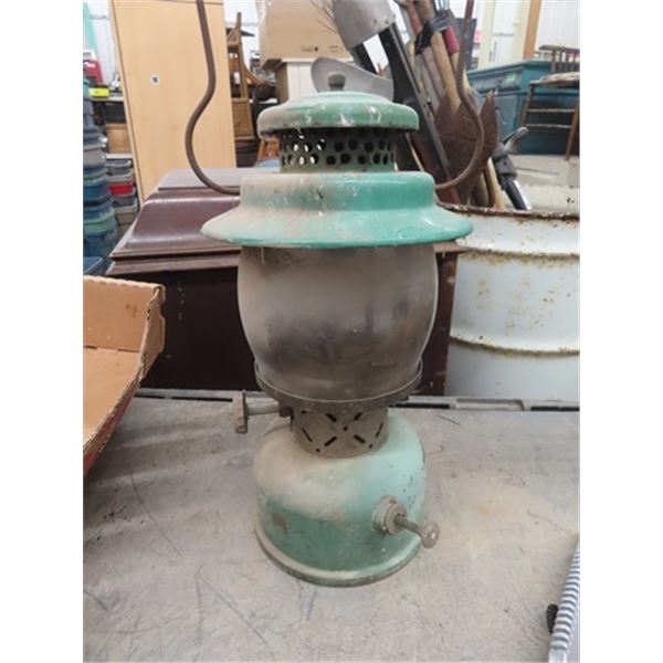 Coleman Model 236 Lantern