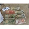 Image 1 : 3) 1973 -1 One Dollar Bills- Various International Bills