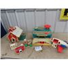 Image 1 : Fisher Price Toys - Airport, Piggy, School House, & Camera