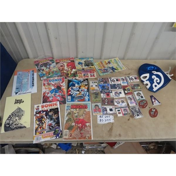10 Comics, 23 Football Card, Plus Wrestling Mask