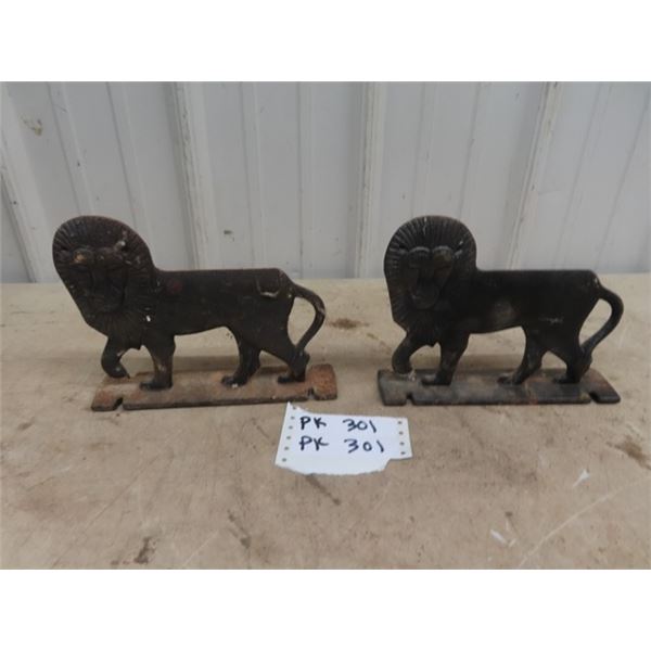 2 Cast Lion Boot Scrapers