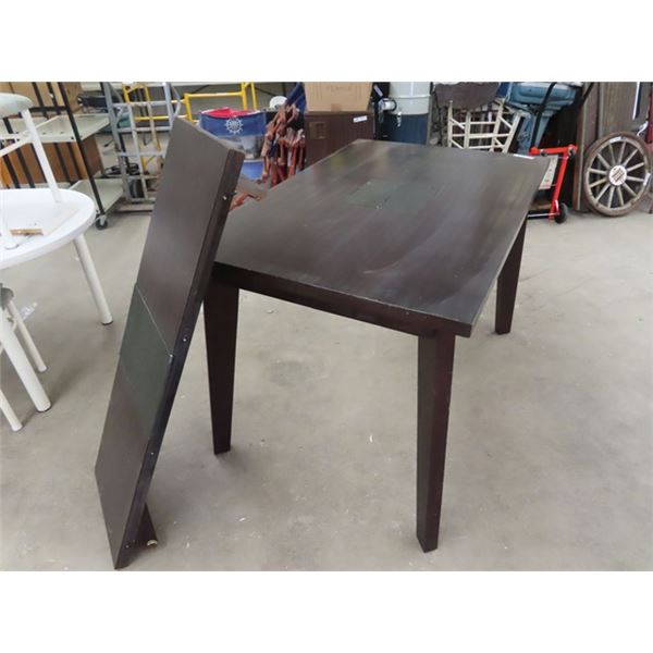 Dining Table w Leaf 36"x 54"  Plus 18" "Leaf