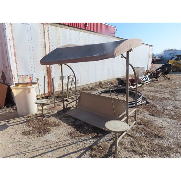 Yard Swing w Canopy