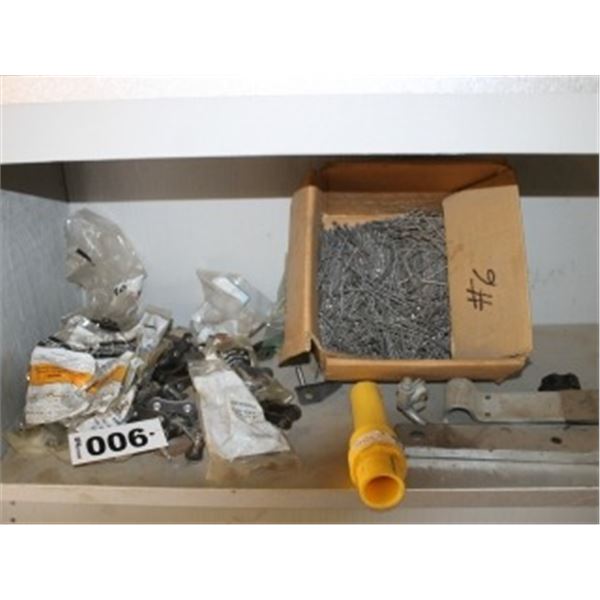 BOX OF NAILS, JACK PARTS, APPROX. 15 CHAIN LINKS.