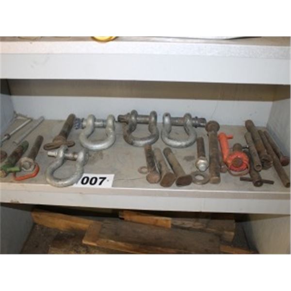 4 CLEVIS'S, APPROX. 15 HITCH PINS,