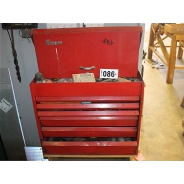 6 DRAWER TOOL BOX C/W VARIOUS TOOLS, NUTS & BOLTS