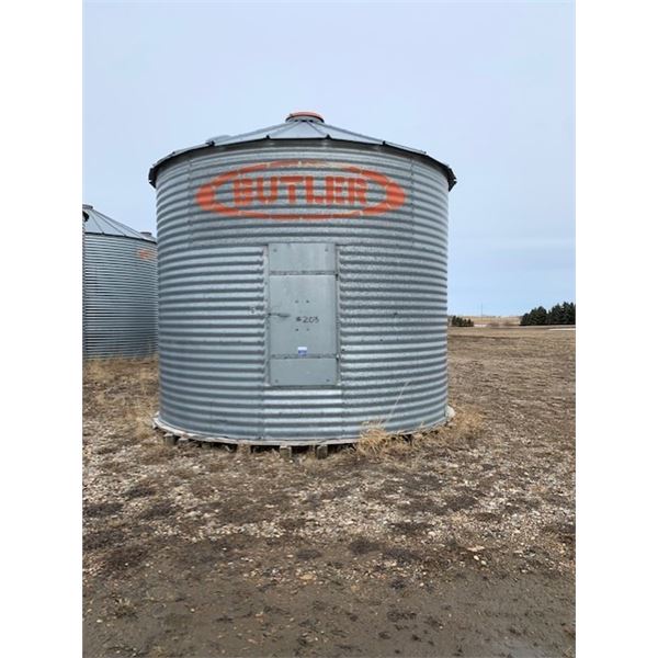 BUTLER 3 RING APPROX 1650 BU C/W LADDER & OPENER