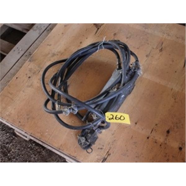 JOHN DEERE HYDRAULIC RAM C/W HOSES