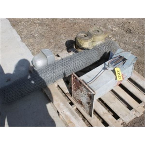 HOG FEEDER, WATERER, EXT SHOP LIGHT, ROLL OF CHICKEN WIRE, APPROX 6 STRAPS