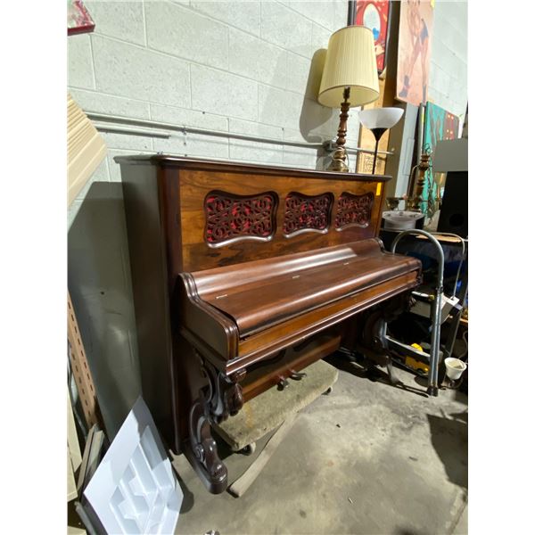 Weber Kingston piano