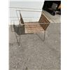 Image 1 : Retro stand