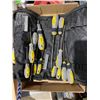 Image 1 : Lot of hammers and screwdrivers