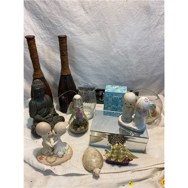 Lot of home decor