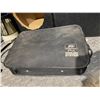 Image 2 : Microphones with carry case