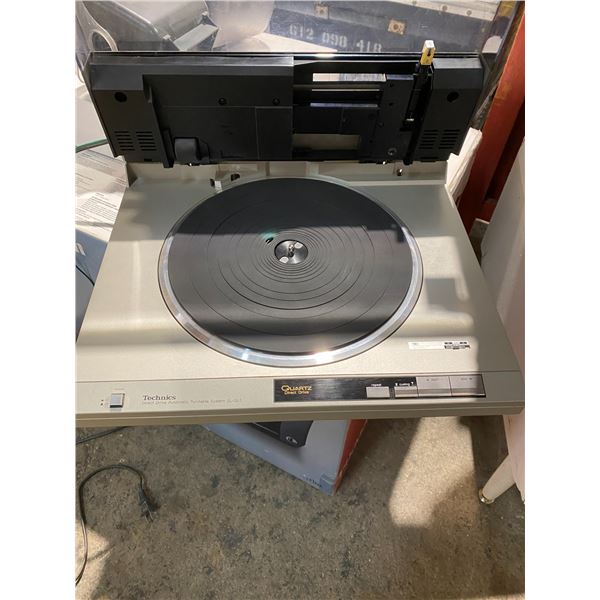 Record player Technics