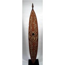 AN OLD PAPUAN GULF ANCESTOR BOARD (gope),