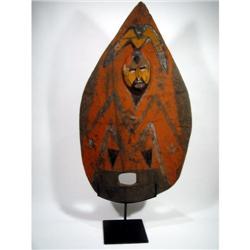 AN OLD ABELAM CEREMONIAL HEADDRESS,