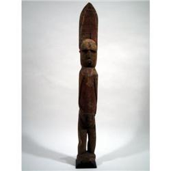 A MAPRIK ANCESTOR SCULPTURE,