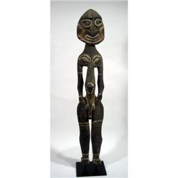 A WASKUK ANCESTOR SCULPTURE (nogwi),