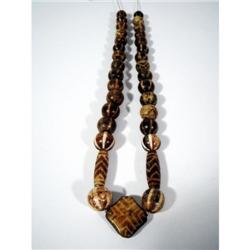 A FINE MIZZORAM NECKLACE,
