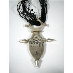 A FINE TUAREG NECKLACE,
