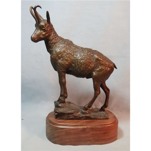 Pronghorn antelope bronze, artist unknown, 10" h x 8"
