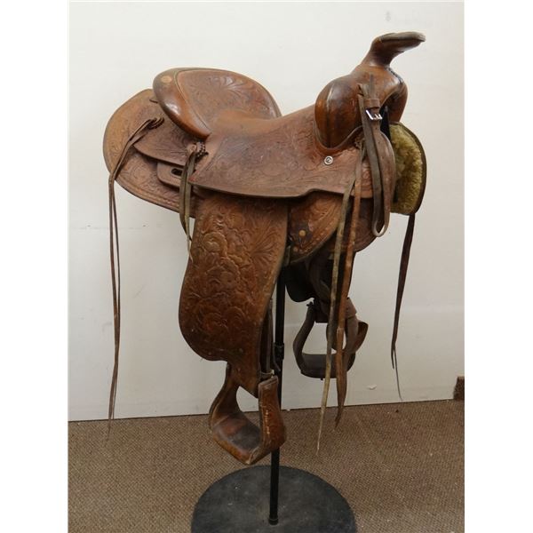 Pete VerBeck 14  saddle, full tooled