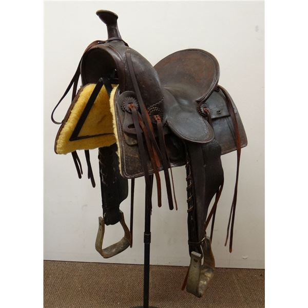 Al Furstnow 14" saddle, single rigged, restored with new lining, sq. skirt, #488