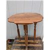 Image 1 : Walnut parlor table, Voss Inn B&B in Bozeman MT. 24" x 24" x 29" h