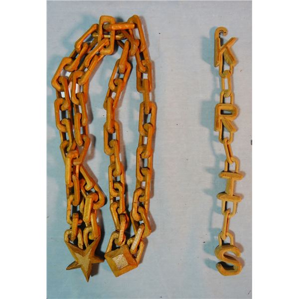 Prison-made wooden link chain, ca. early 1900's, stars and KRIS letters