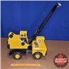 Image 1 : Tonka Toy : Crane Truck (18"L)