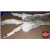 Image 2 : Wolf Pelt (Opening at the back) (82"L)